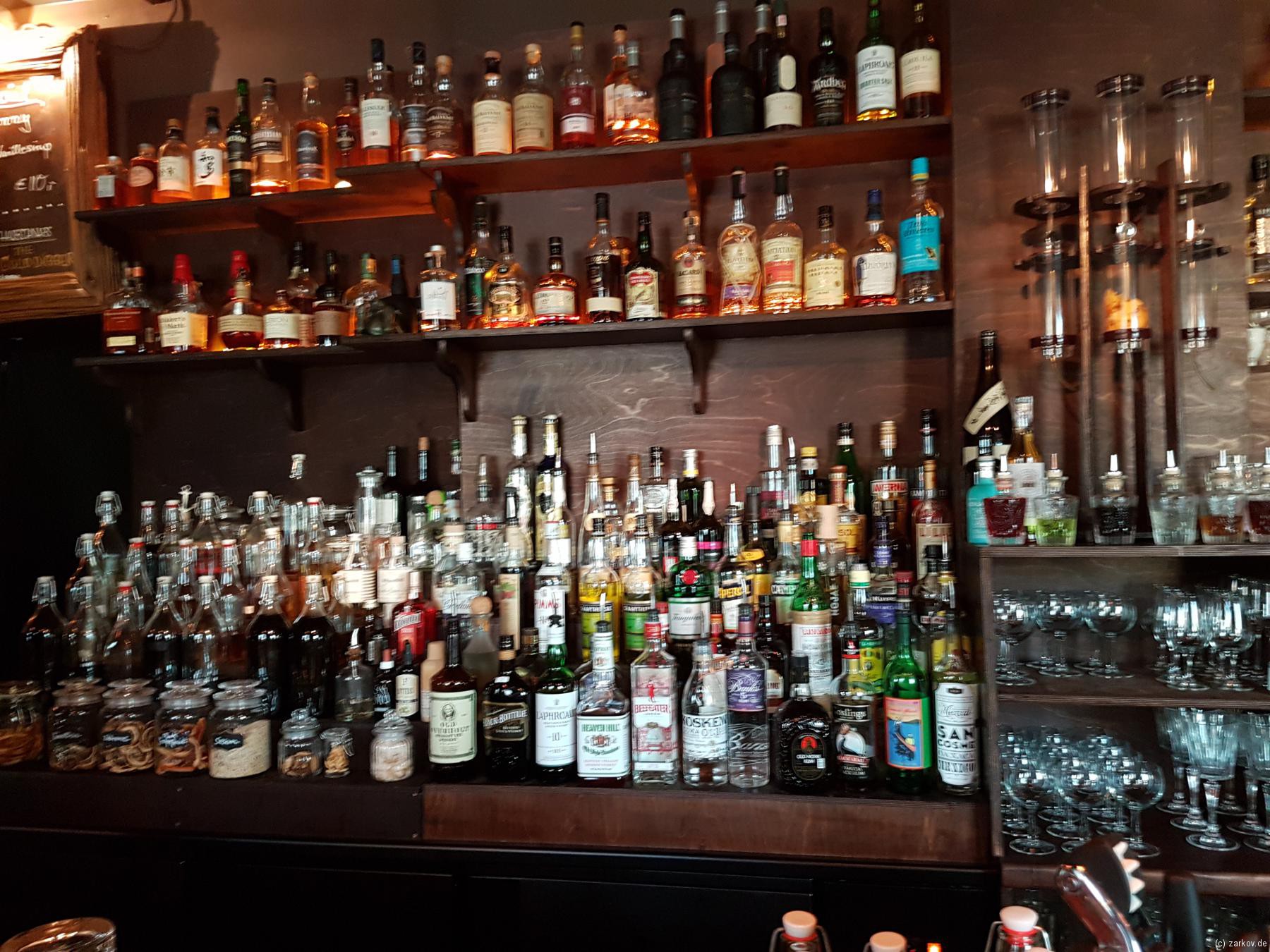 Rabbithole Bar, Hamburg Zx zarkov.de