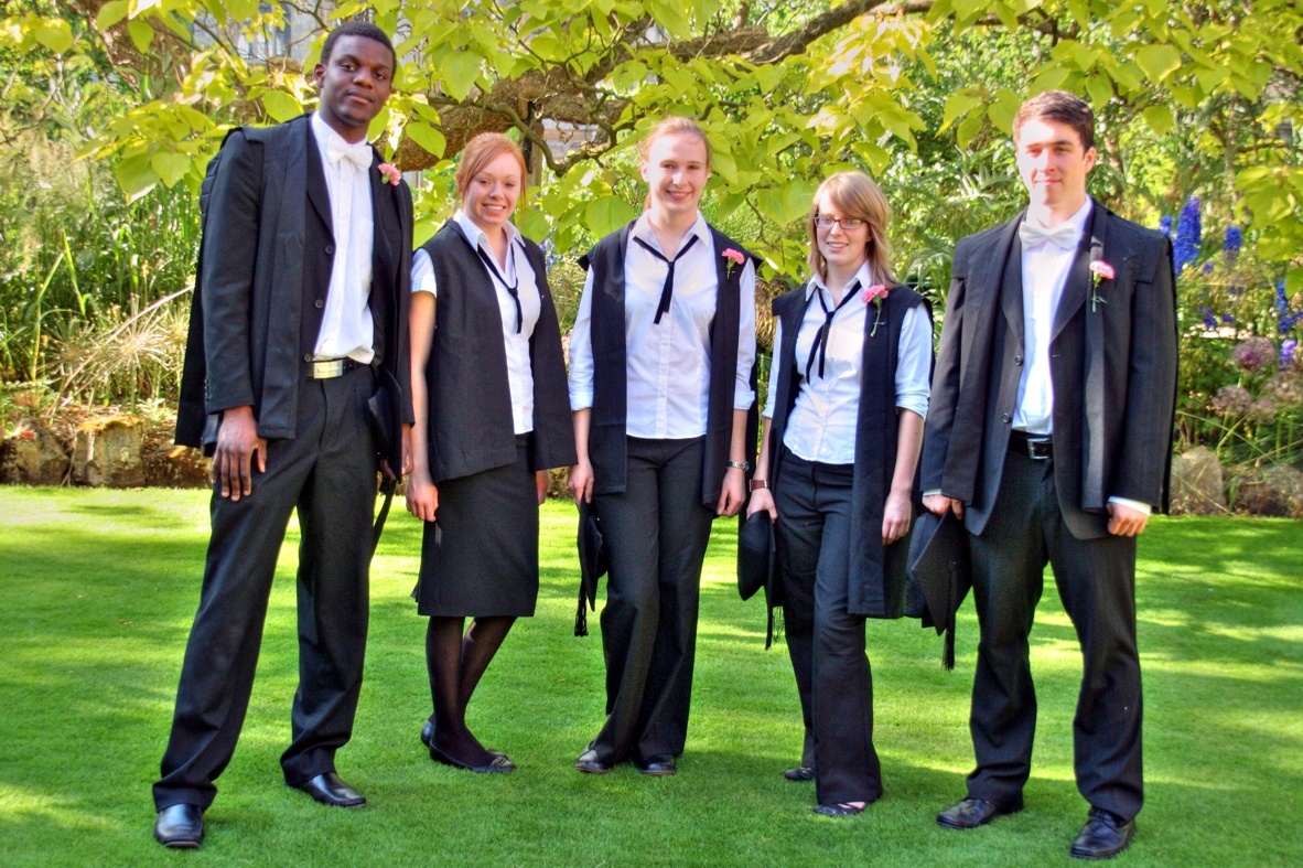 Обязательная школьная форма