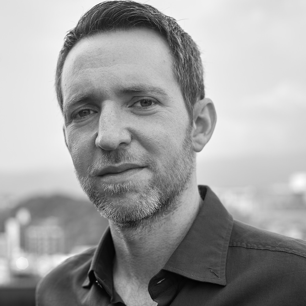 "The Radio" by Tahir Hamut Izgil Words Without Borders