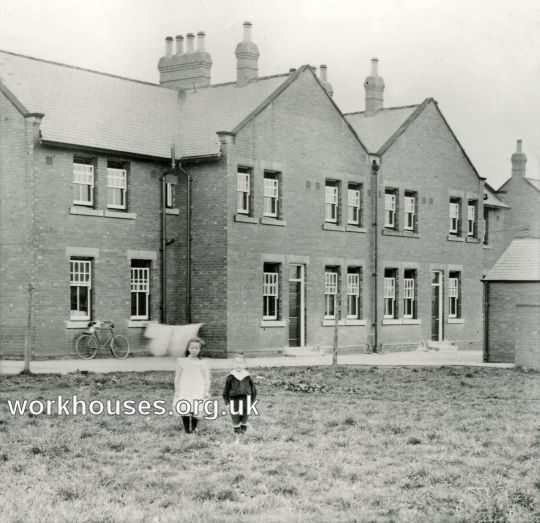 Pontefract Union Cottage Homes, Carleton The Slideshow