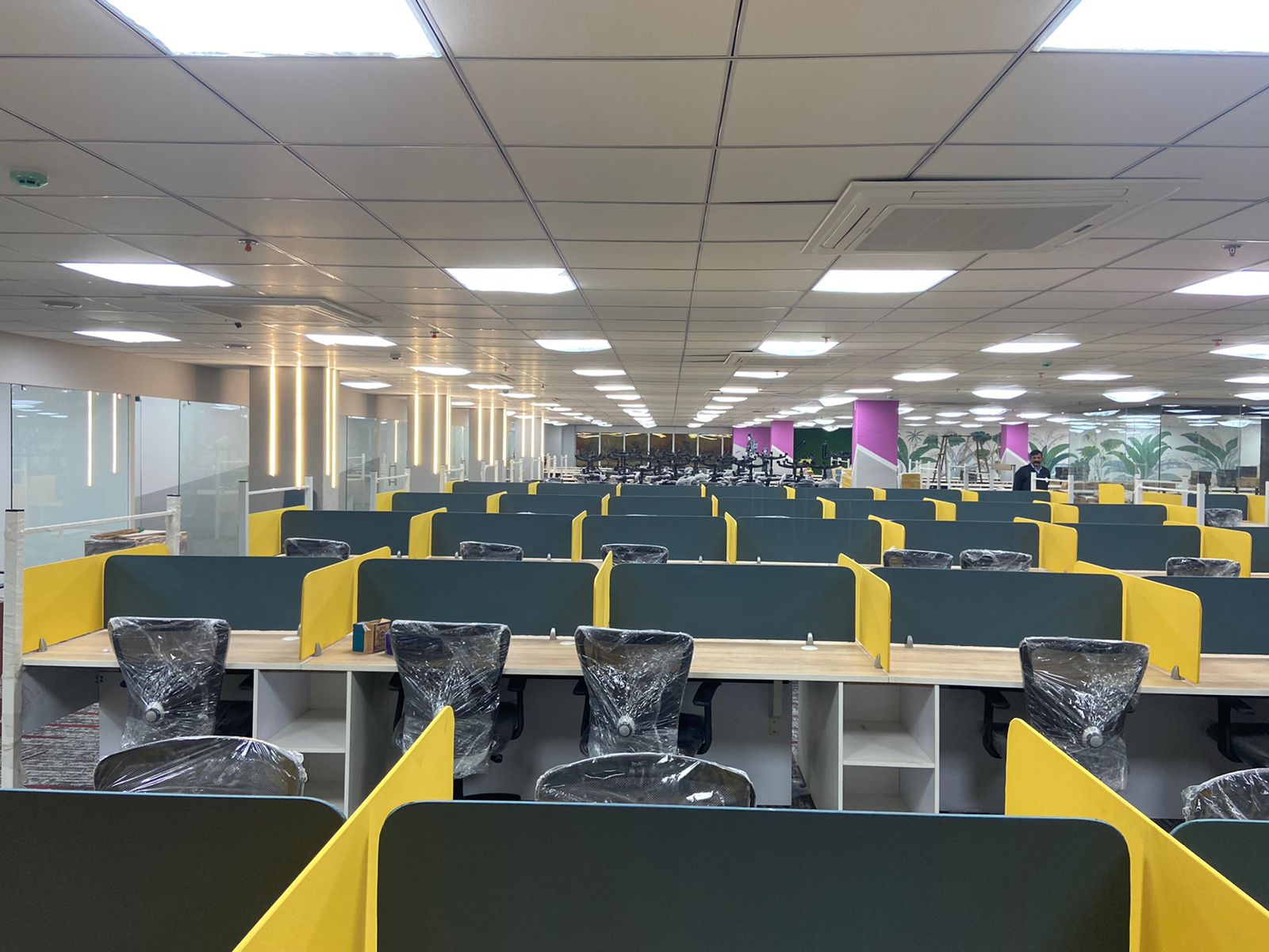 Factors to look before choosing Shared Office Space in Bangalore Workie