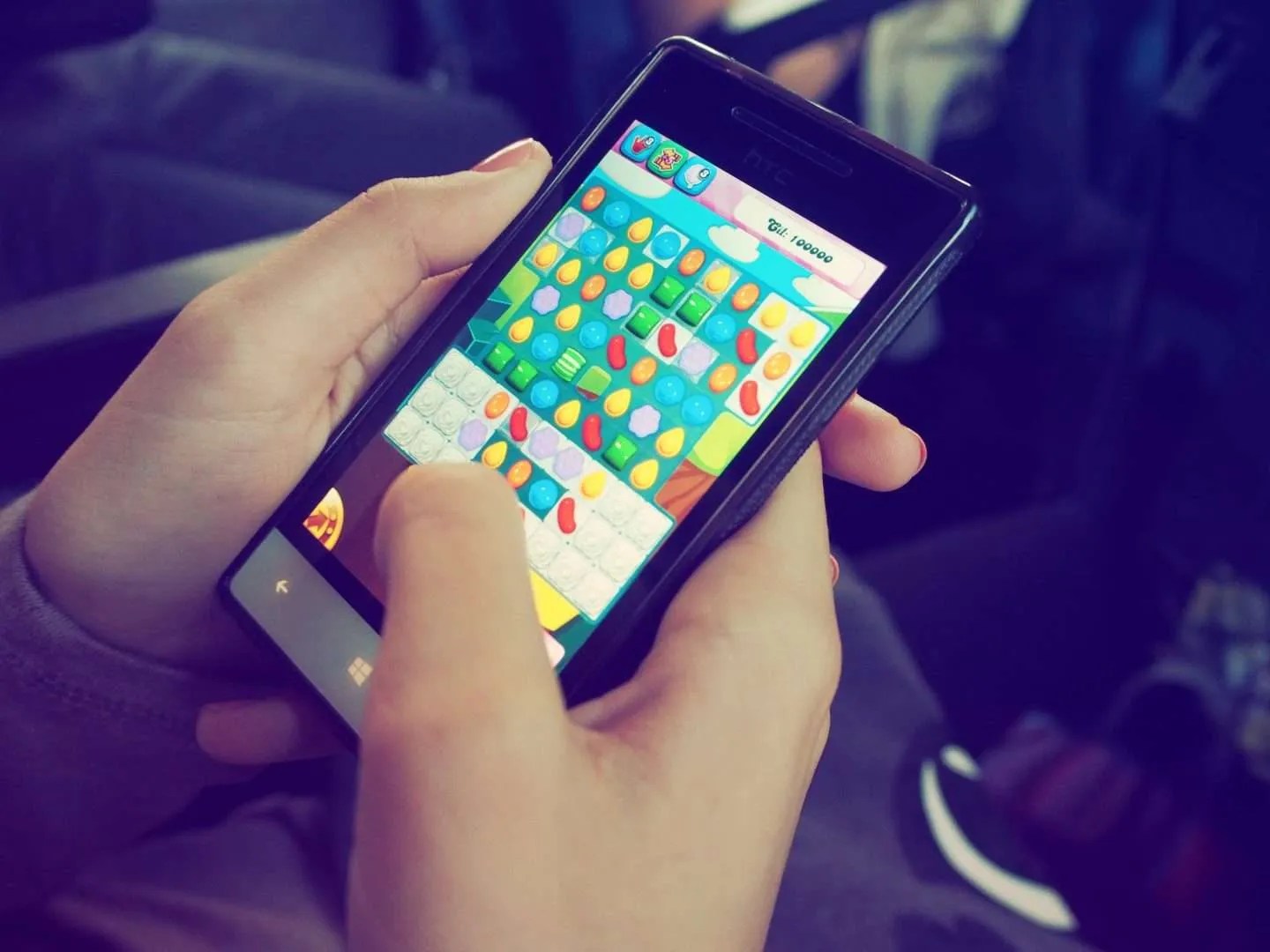 5 Fun Games You Can Play On Your Phone Working Daddy