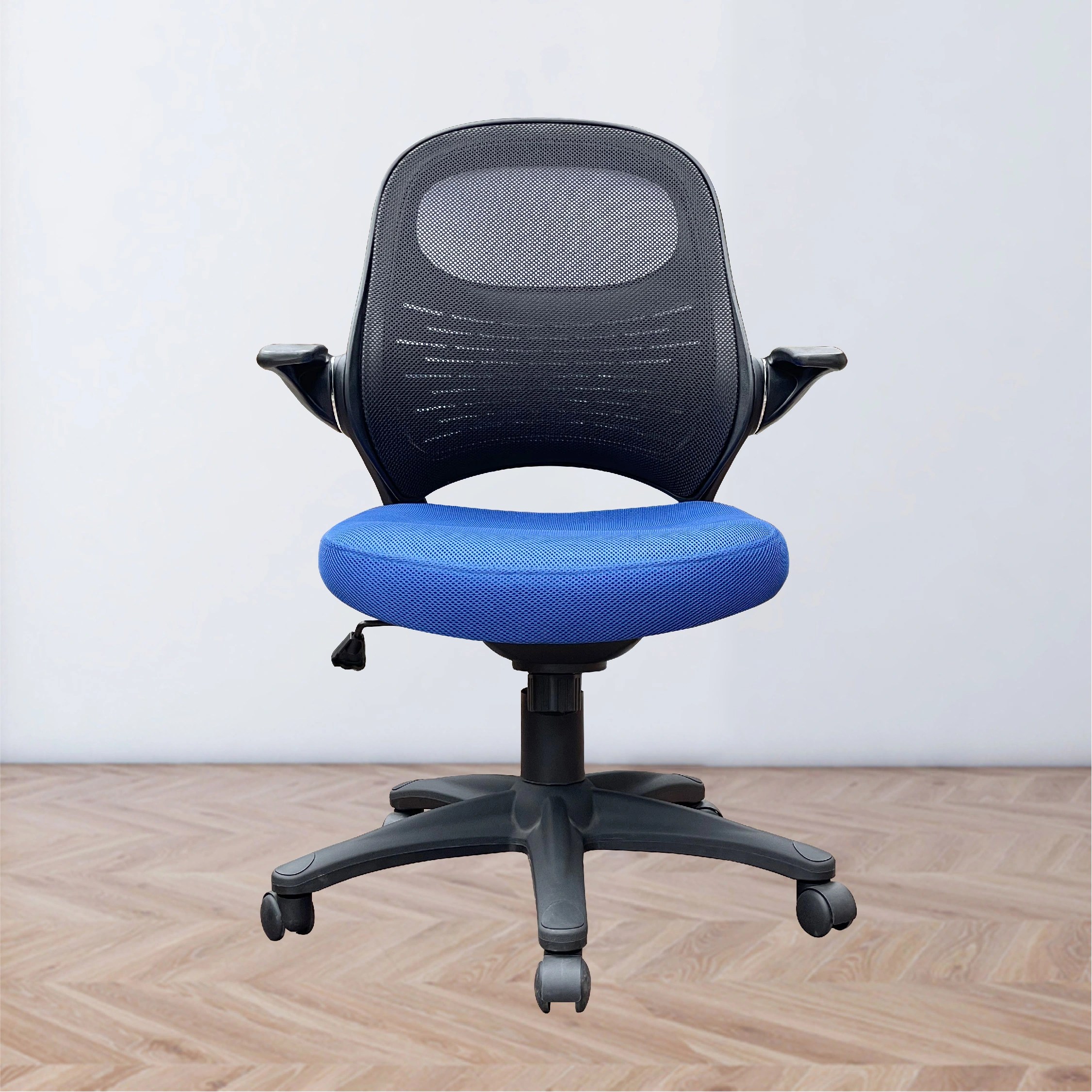 Office Chairs For Your Bussiness Workspace