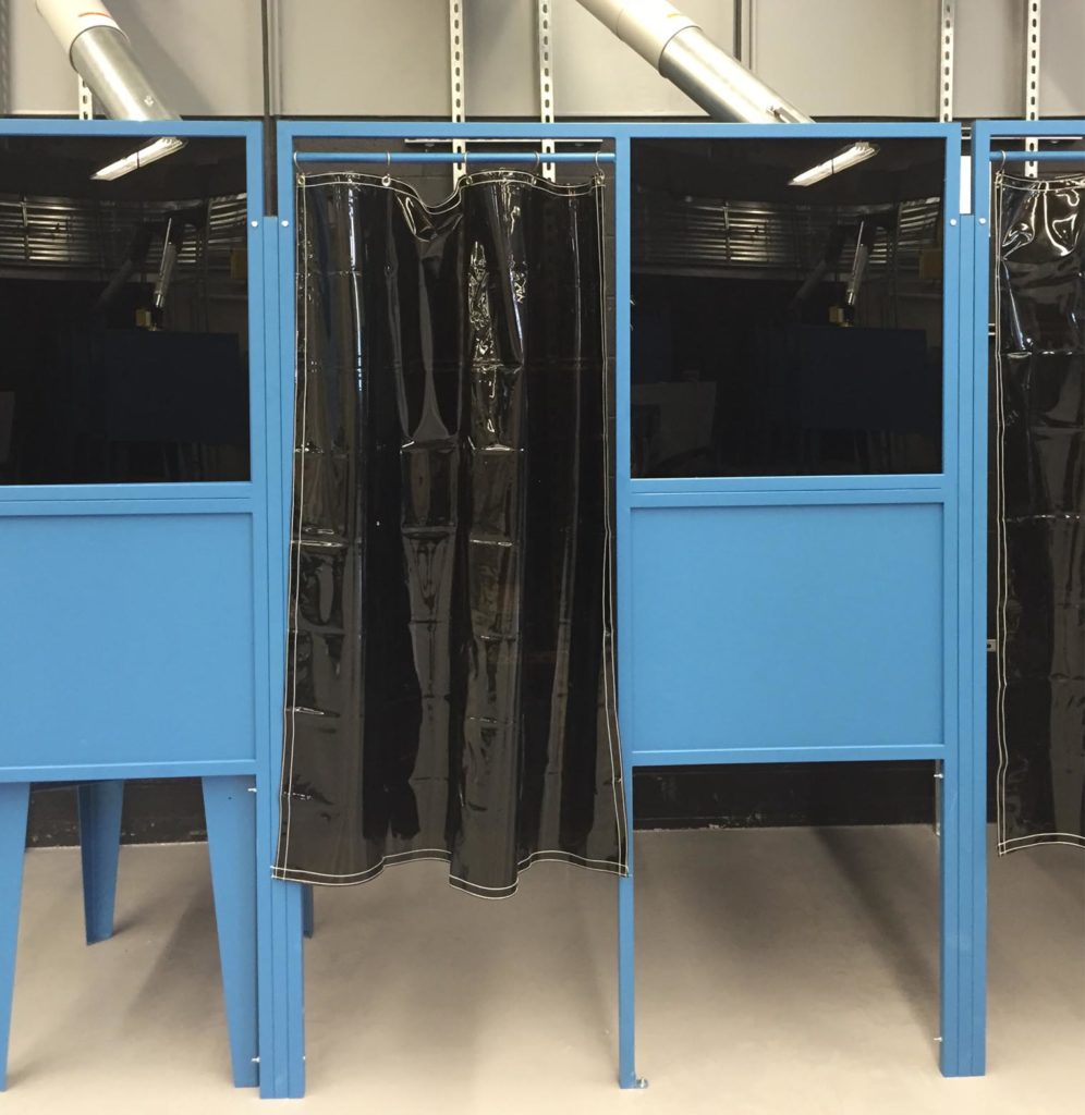 WELDING BOOTH WINDOW FRONT / WALL MOUNT