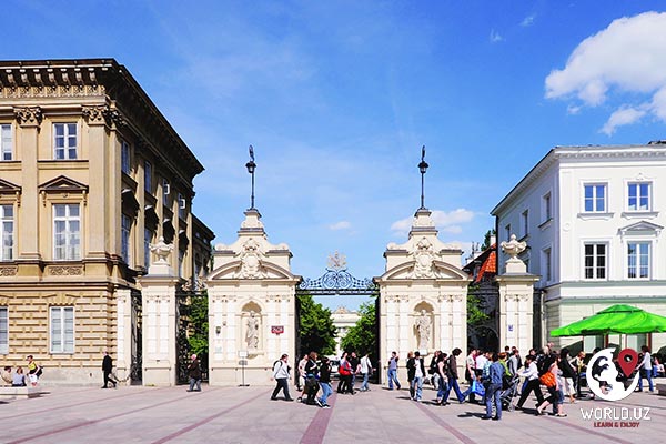 Business Universities In Warsaw ABIEWEO