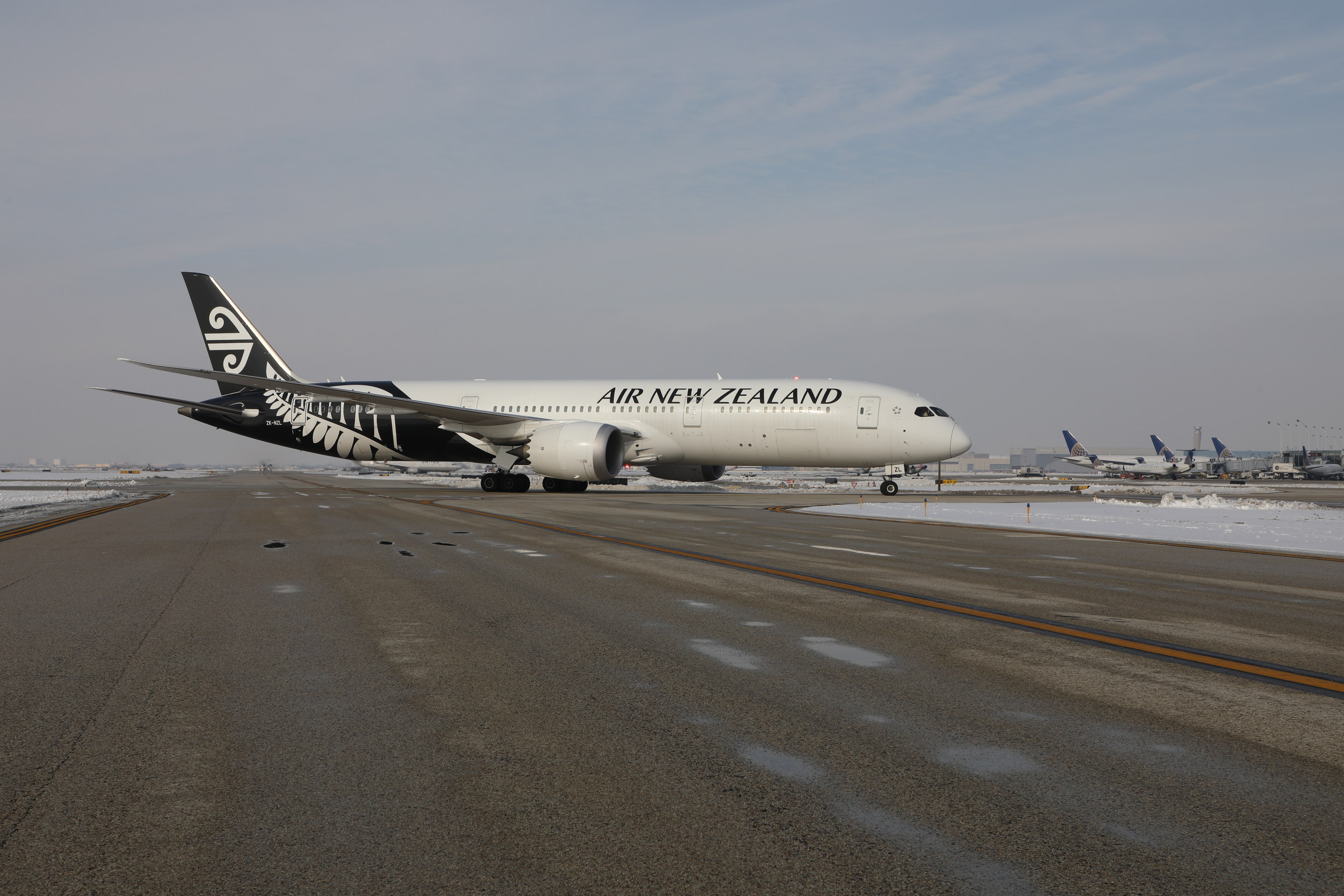 First nonstop air service between New Zealand and Chicago