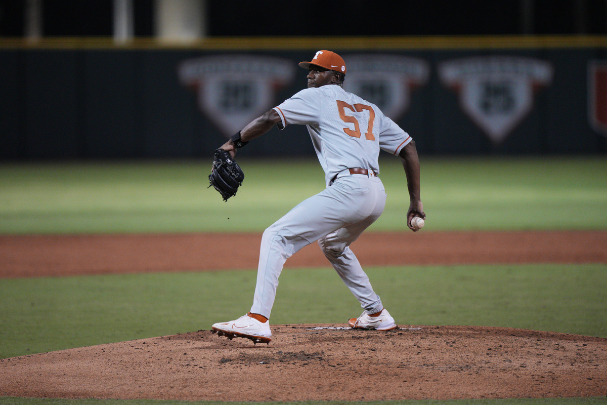 NCAA Tournament Lebarron Johnson's Complete Game Gets Texas Past Miami