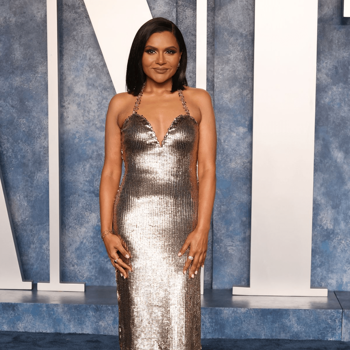 Mindy Kaling Biography, Wiki, Age, Family, Boyfriend, Hometown, Photos