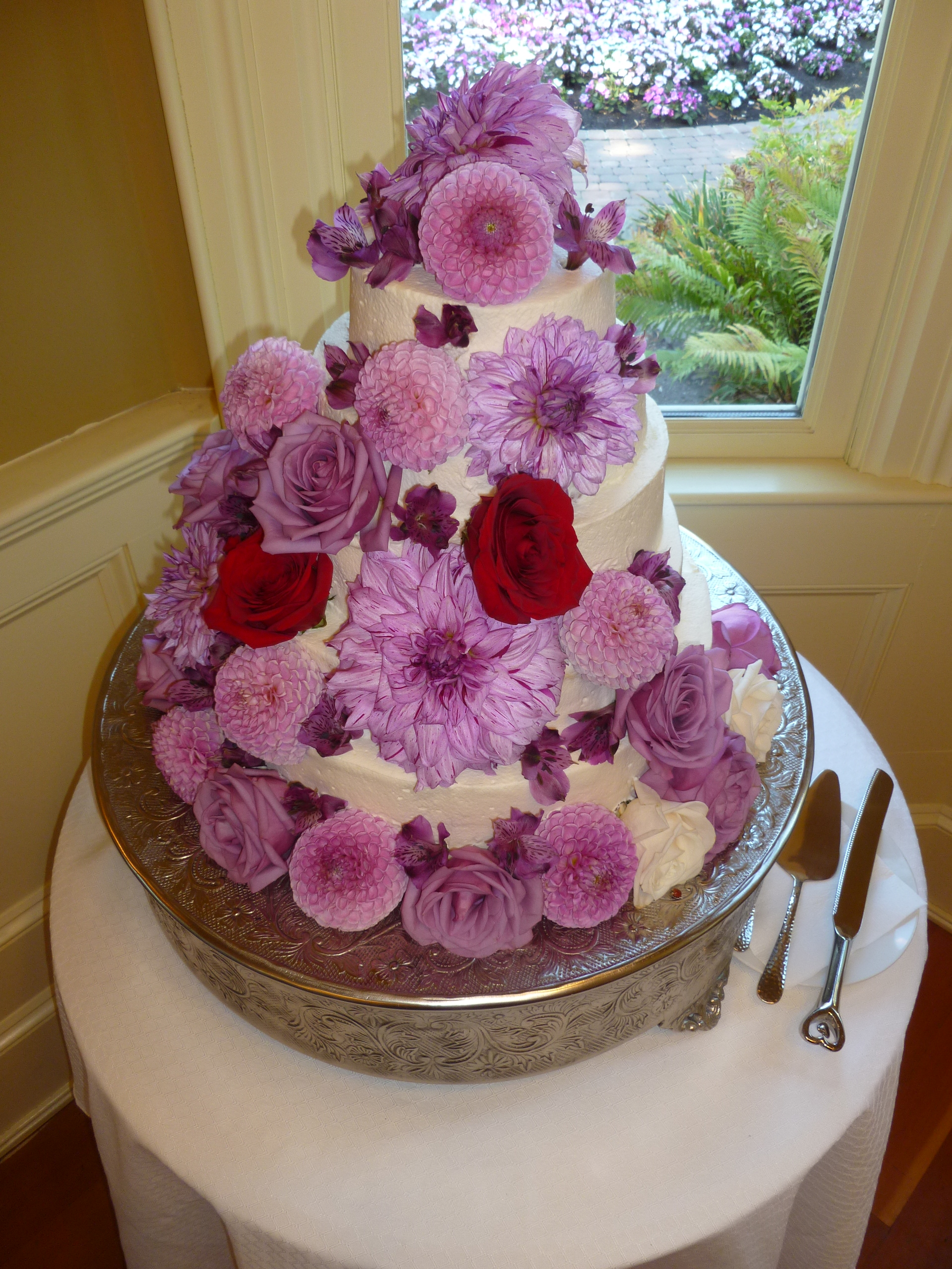 Kelowna Wedding Cakes World Class Catering Guisachan House