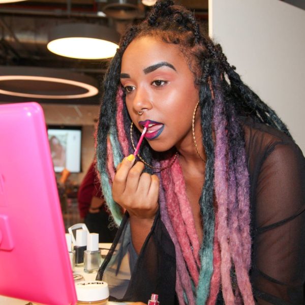 Is Avon Trustworthy? Know the details!