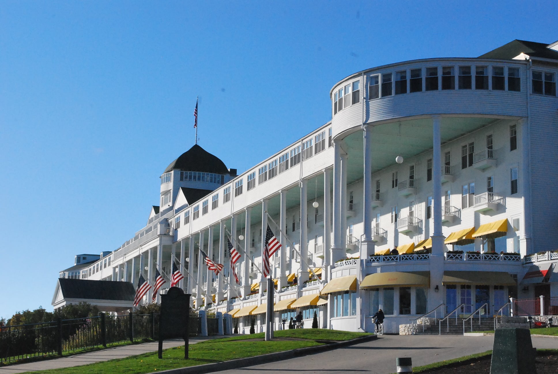 Michigan historical travel from Detroit to Mackinac Island World