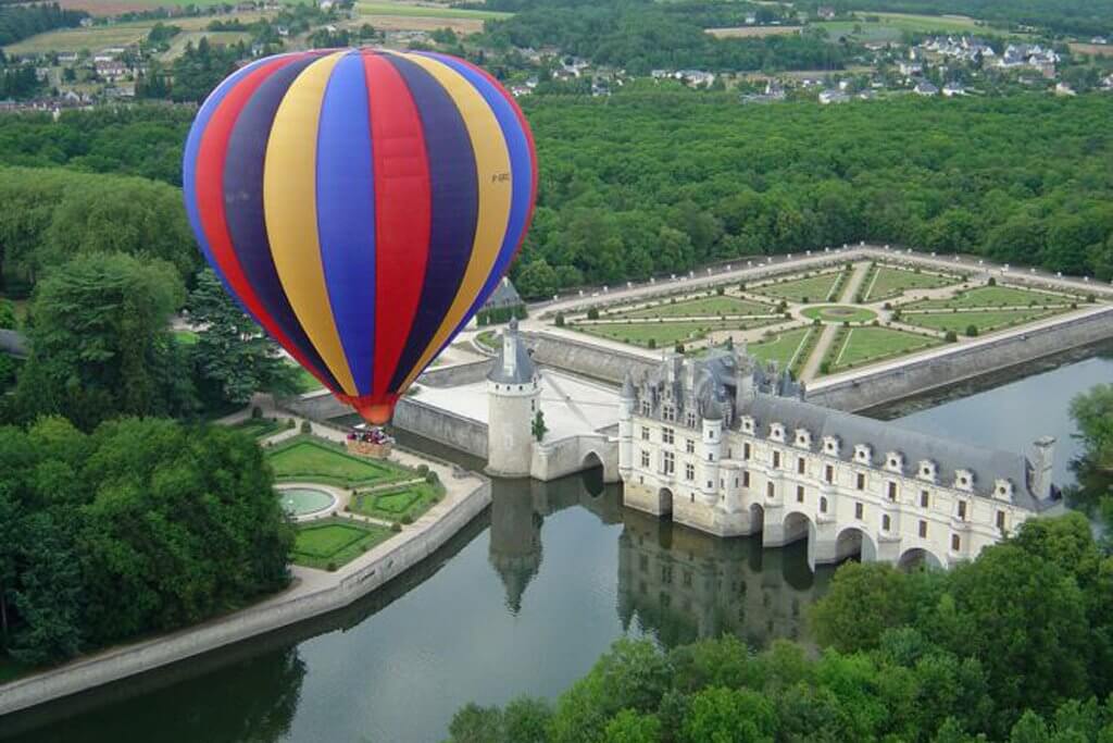 Fontainebleau HotAir Balloon Ride A truly Magical Experience