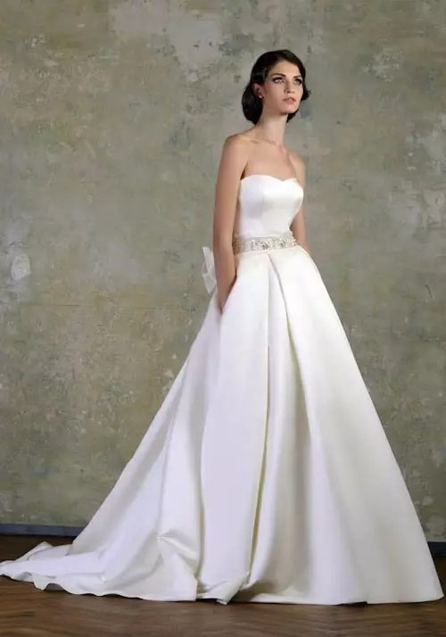 Best Wedding Dresses Love Story By Bien Savvi World