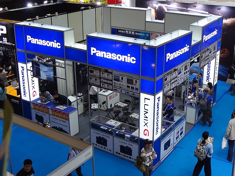 [Top 30 technology company in the world] (P.13) Panasonic