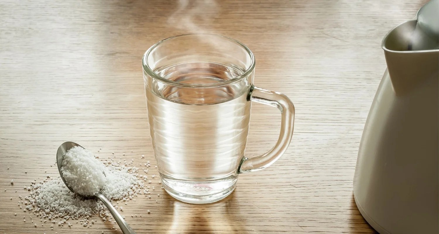 Salt Water Rinse for Toothache 3 Proven Benefits