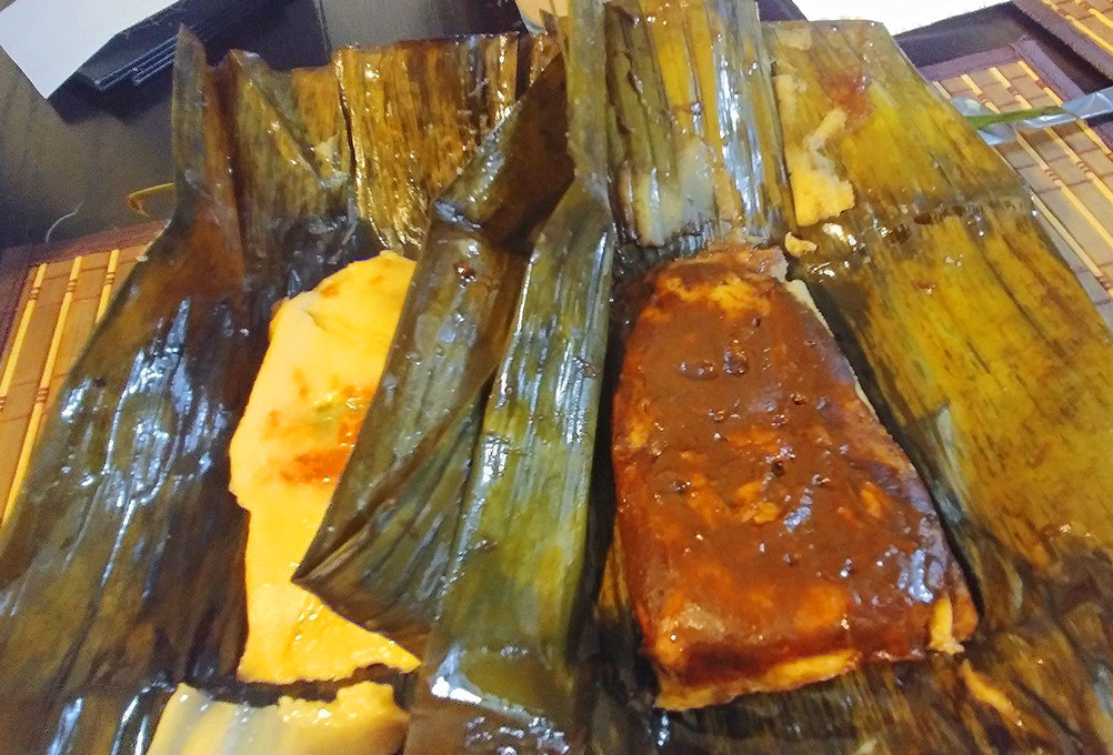 Oaxacastyle tamales (tamales oaxaqueños) A World of Flavours