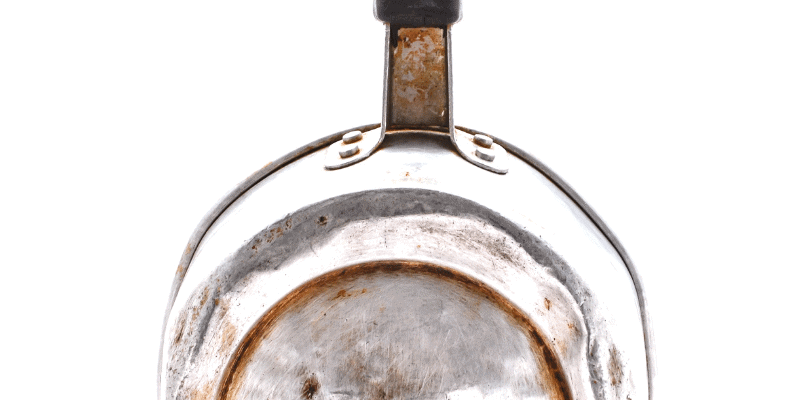 How to Clean Oxidized Aluminum Pans (4 Easy Ways) World of Pans