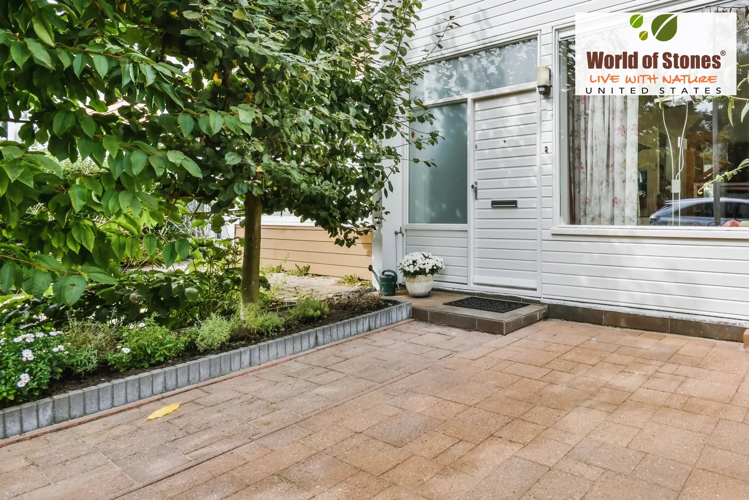 Install Cobblestone Landscape Edging to Adorn Your Outdoors