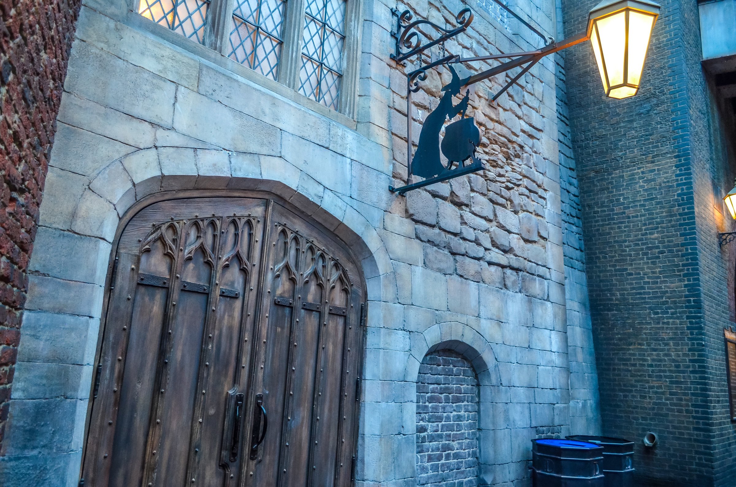 Leaky Cauldron at Universal Orlando - World of Universal