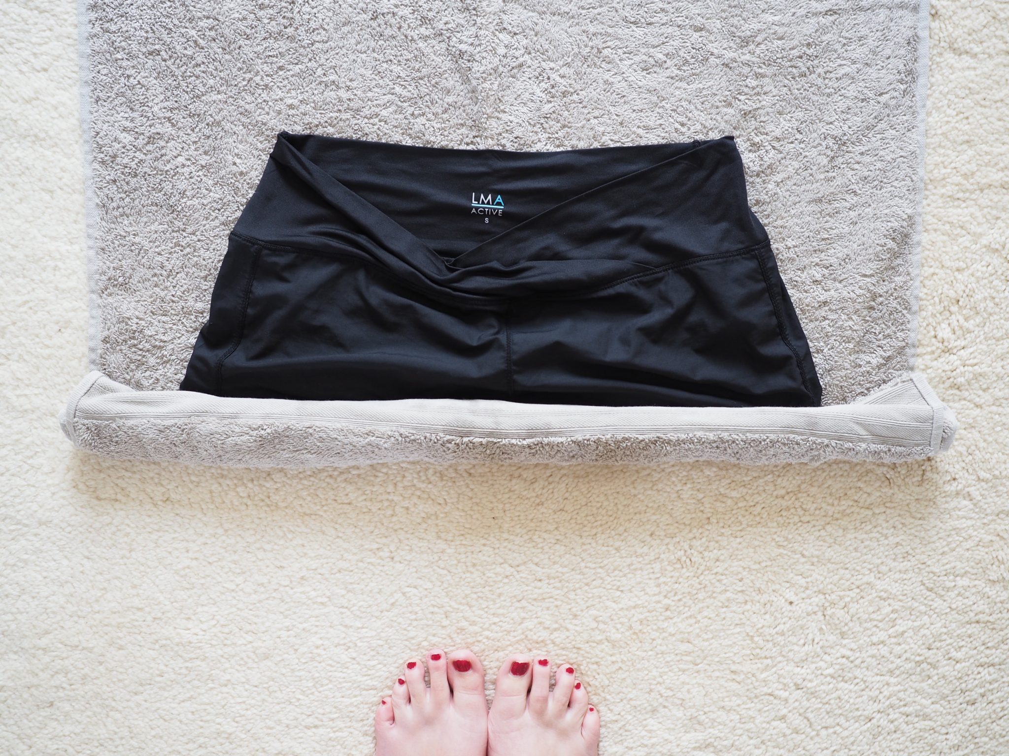 Travel Hacks How to Wash your Clothes in the Sink like a Pro World