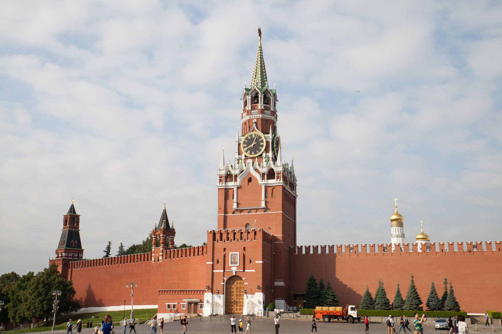 Sights to see for your First Time in Moscow World of Wanderlust