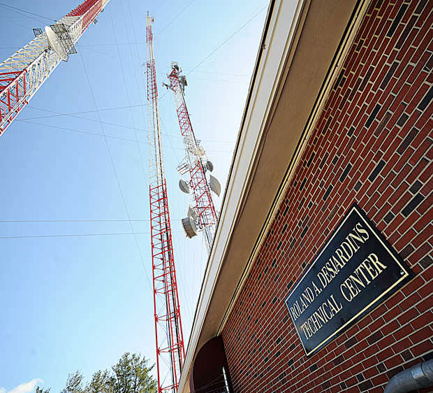 Radio stations in Augusta, Maine — World Radio Map