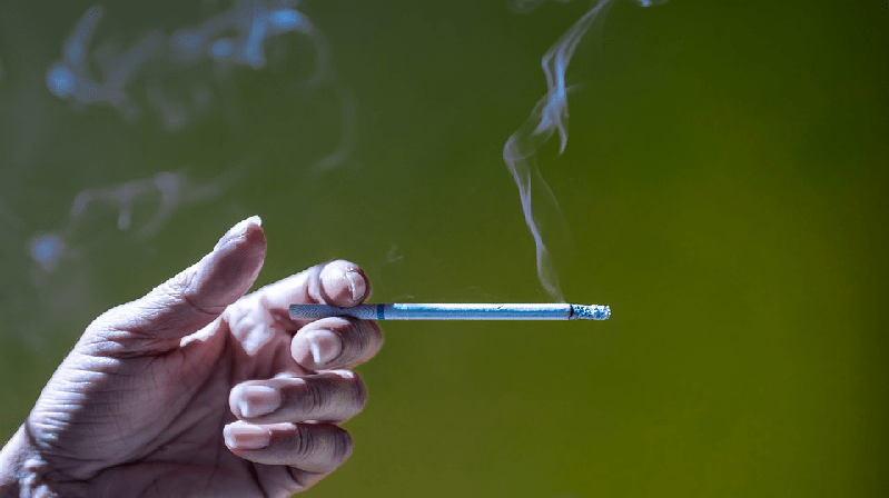 How to Smoke Weed in Your Room Without it Smelling
