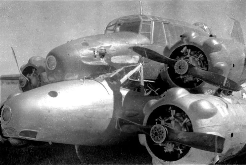 Fearless Pilot Lands Avro Anson With Another Anson On Top After Midair Collision World War Wings