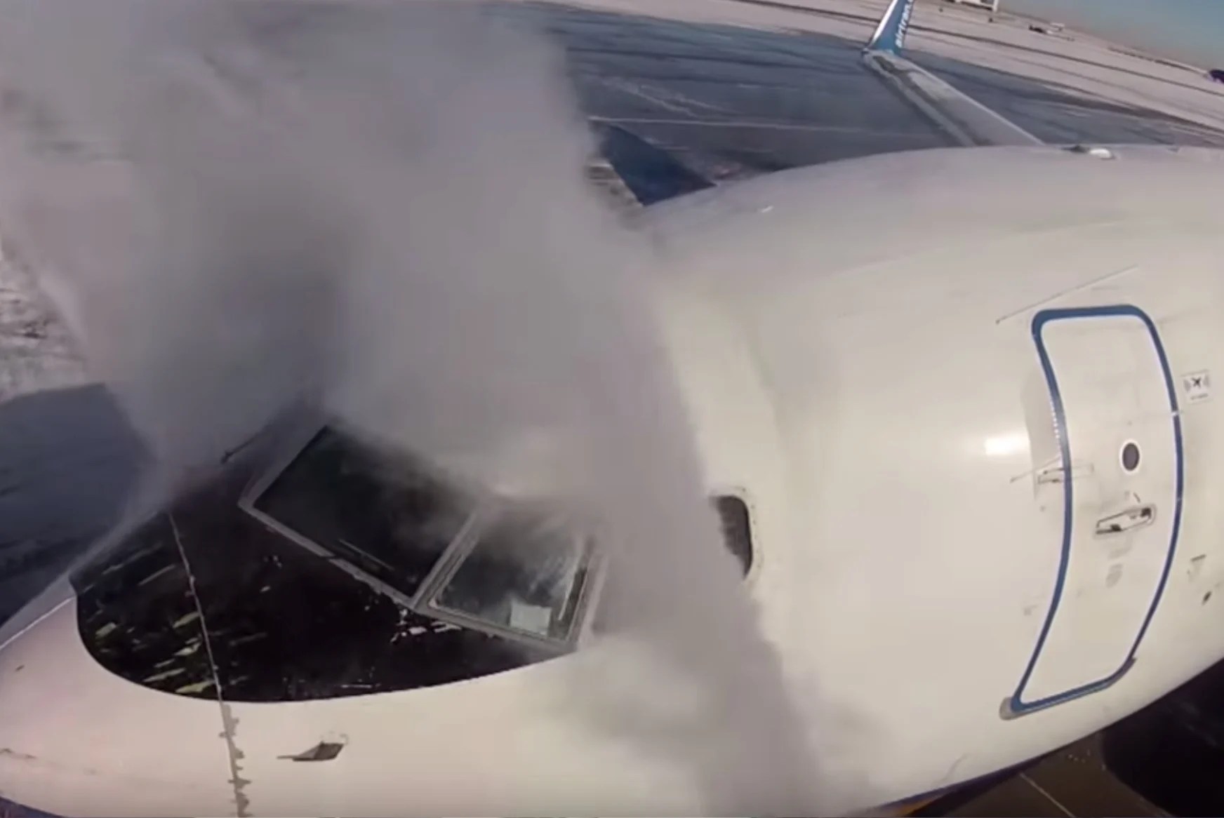 Polar Blast Here's How To DeIce A Plane World War Wings