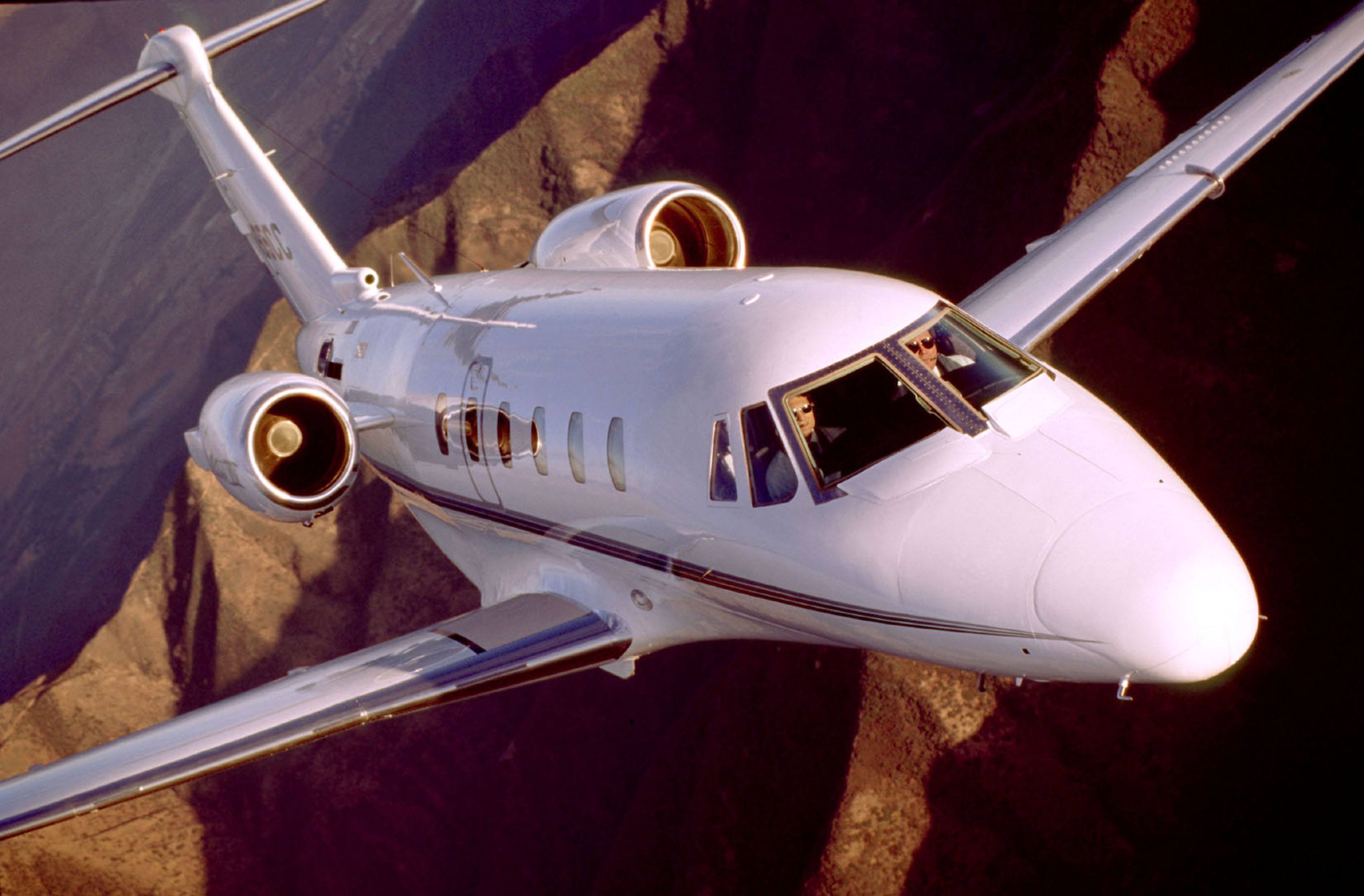 The Five Fastest Business Jets
