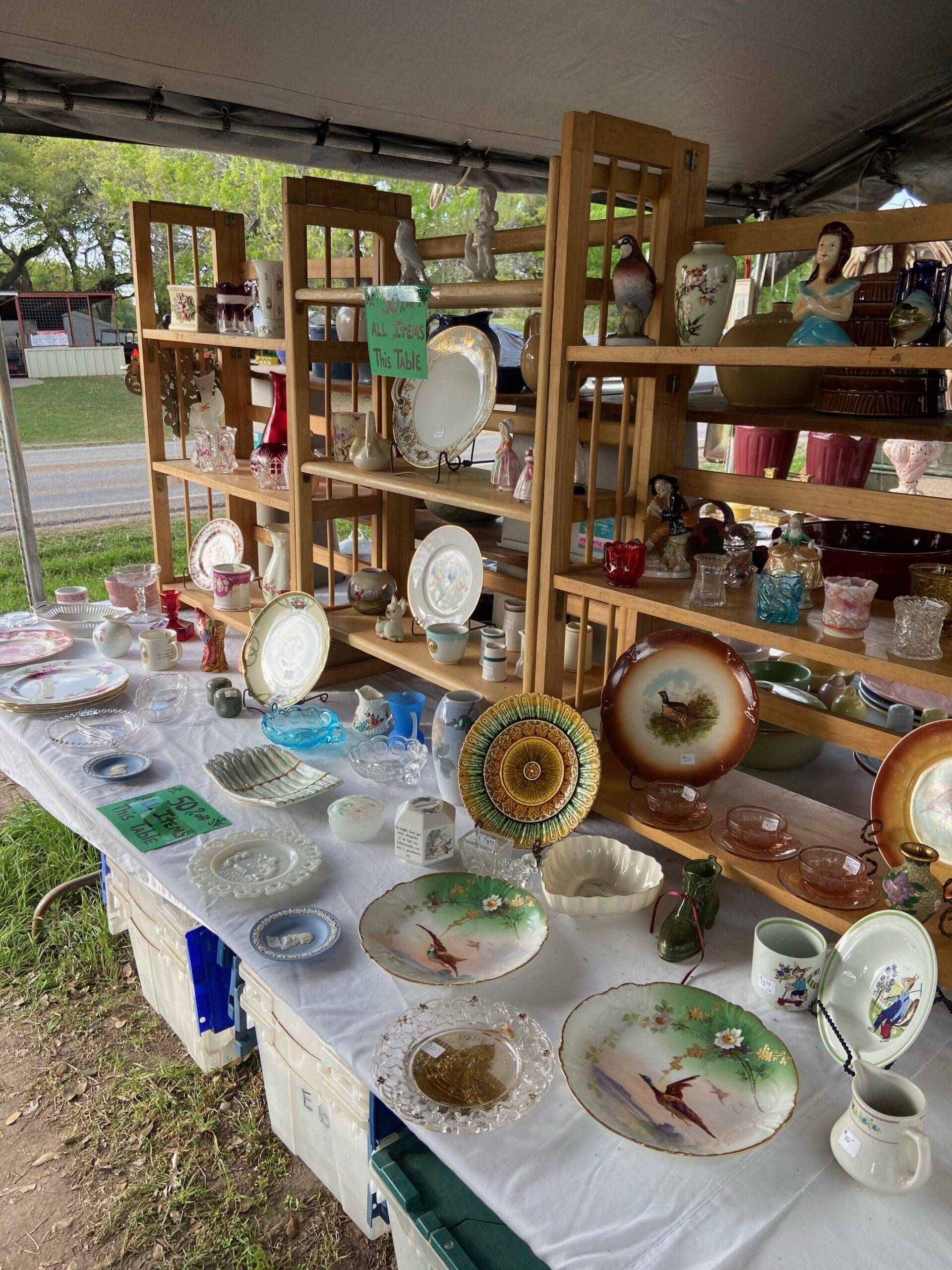 Round Top Vendors 2025 Alayne Myrtice