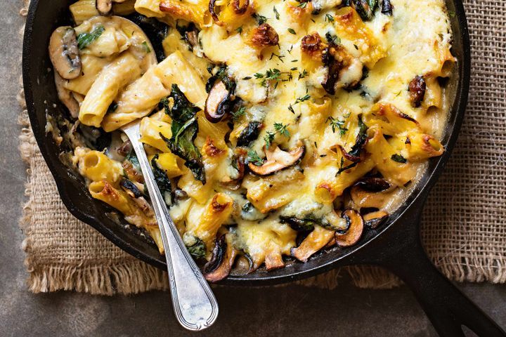 Creamy mushroom and spinach pasta bake recipe 👌 with photo step by step