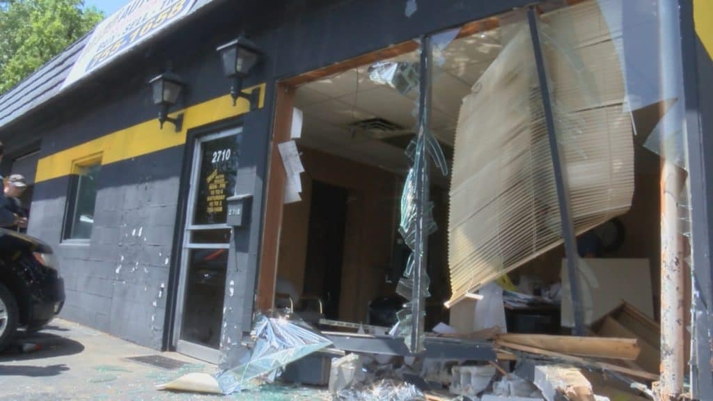 Car crashes through Fort Wayne auto sales shop Tuesday WOWO News/Talk 92.3 FM, 1190 AM, 107.5