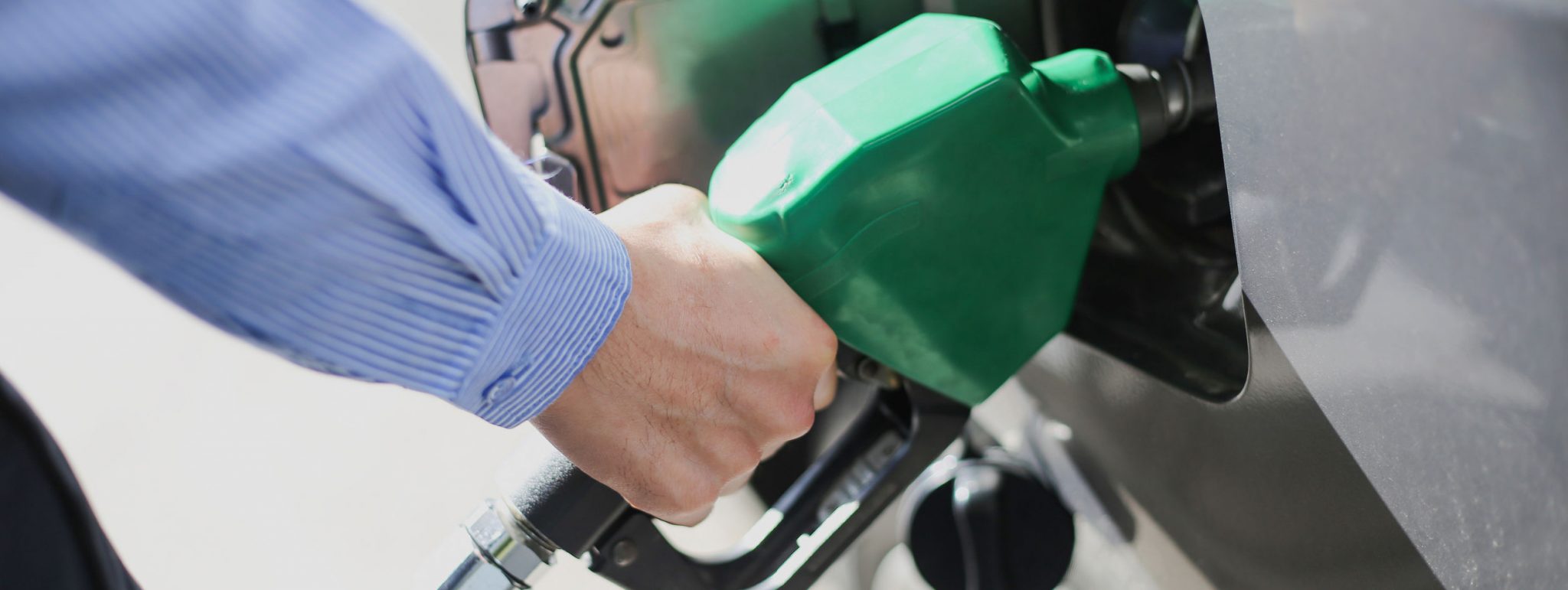 Comment puisje moins consommer de carburant ? Autogenius Le Guide