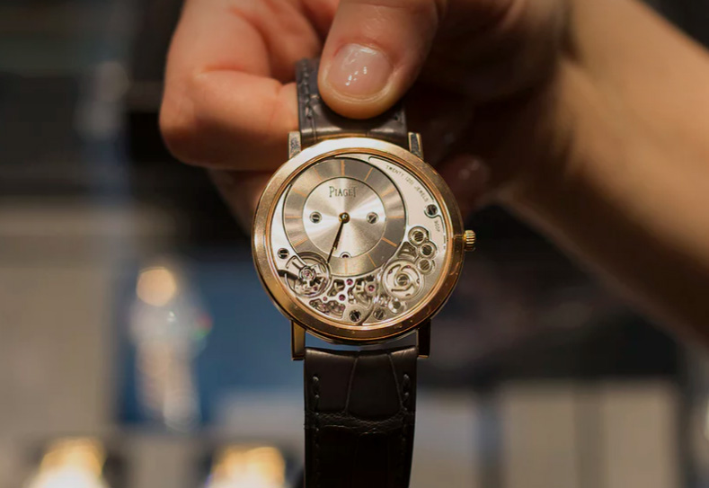 Piaget appoints first ever online watch retailer