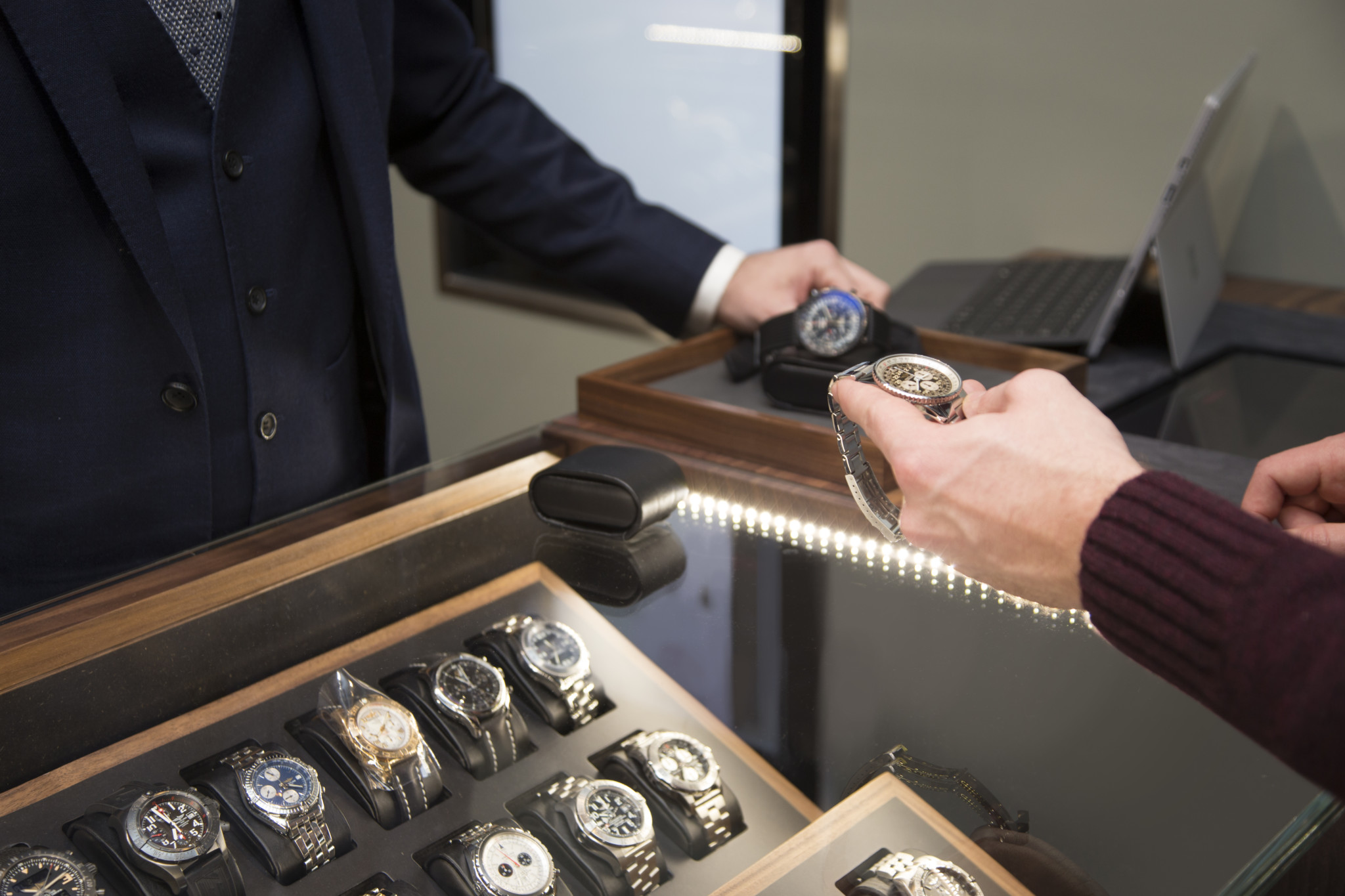 Watchfinder adds seventh store to growing UK network