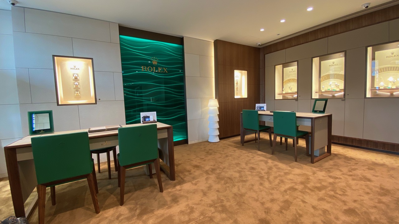 Rolex monobrand stores still opening despite shortages getting worse