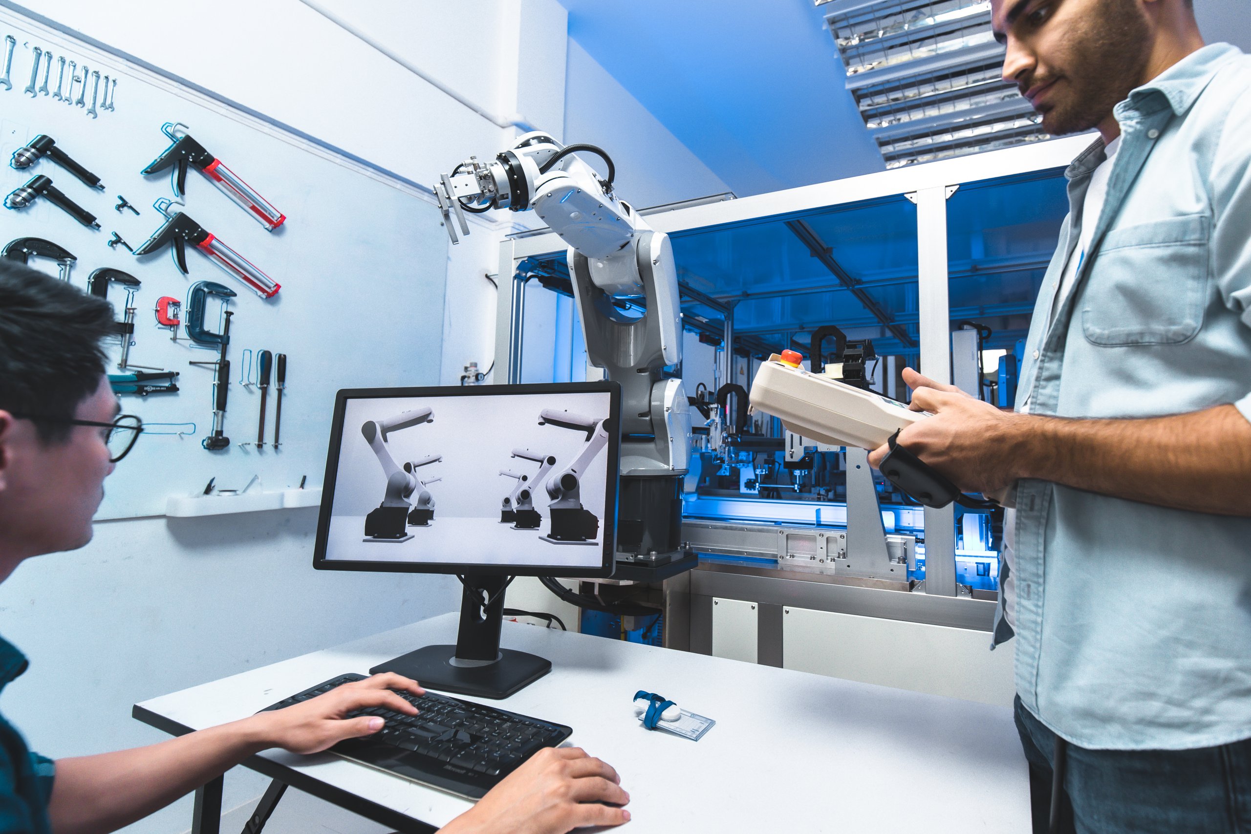 What’s a Mechanical Engineer and is the Career Outlook Any Good?