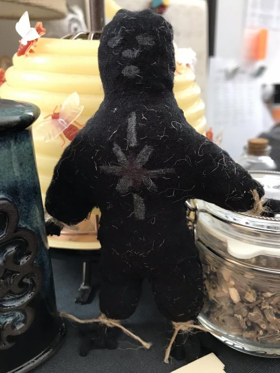A Practical Guide For Making And Using Poppets in Witchery