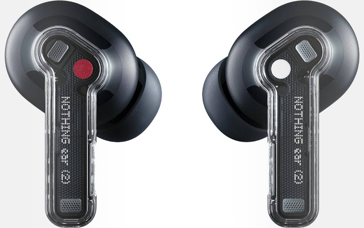 wireless headphones are discounted at Amazon Gearrice