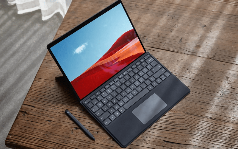 Microsoft готовит второе поколение Surface Pro X с процессором SQ2