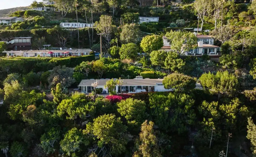 Inside Emma Stone's 4.3 million home, with photos