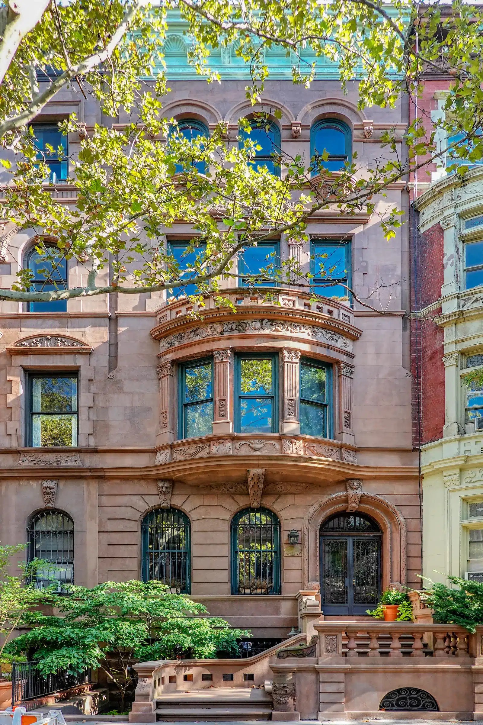 Inside Jessica Chastain's 11.5 million townhouse, with photos