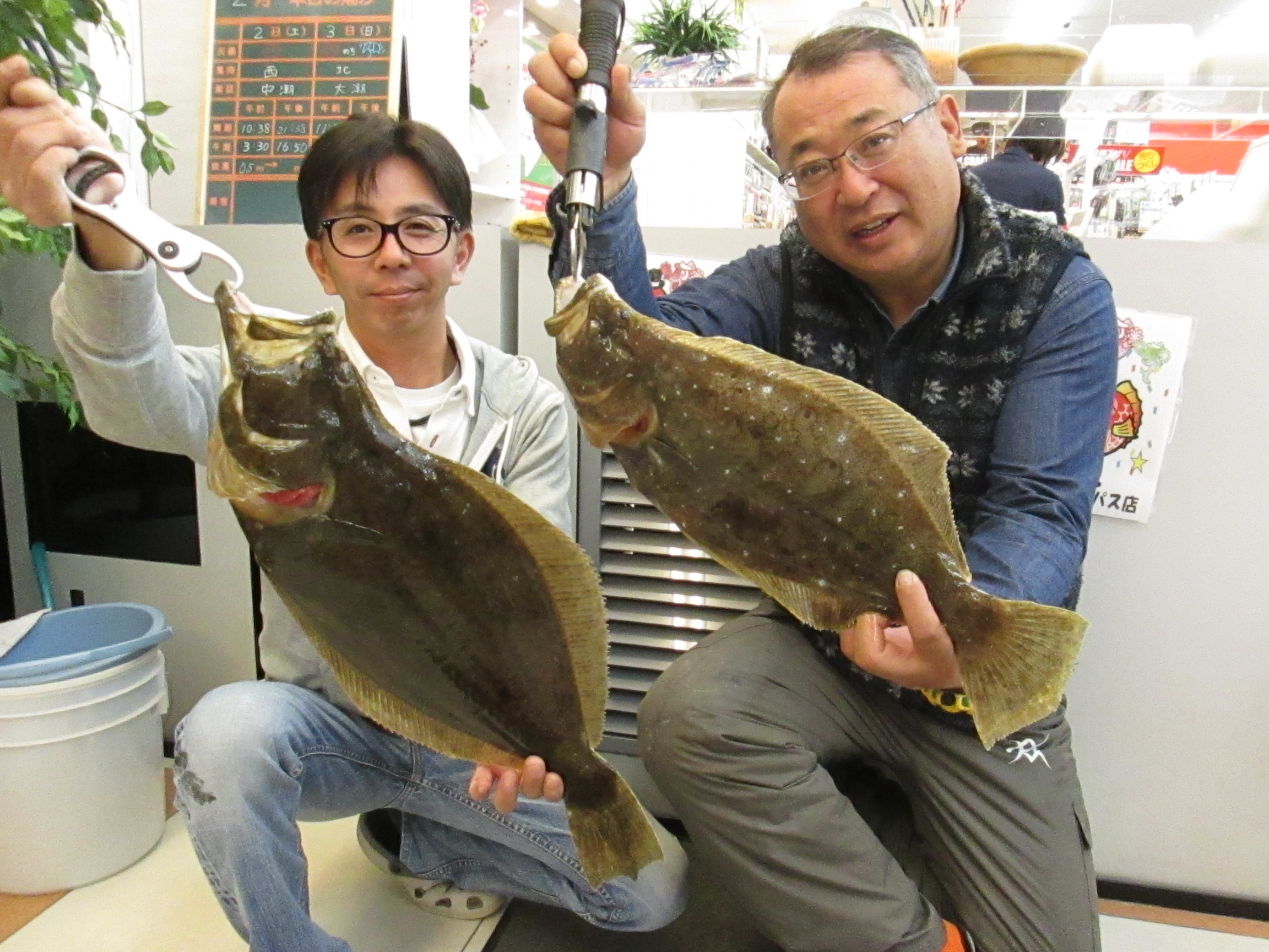 獲れたてピチピチを持って来て下さいました♪ 釣りのポイント