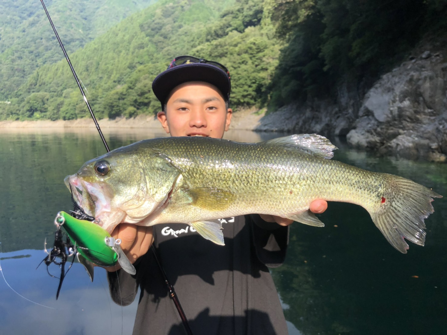 村上的。 釣り研修早明浦ダム編 釣りのポイント