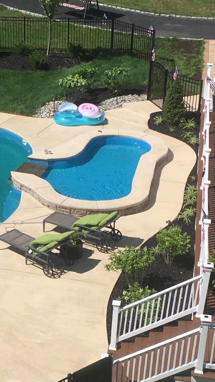 San Juan Pools The Pond A Free Form, Tanning Ledge