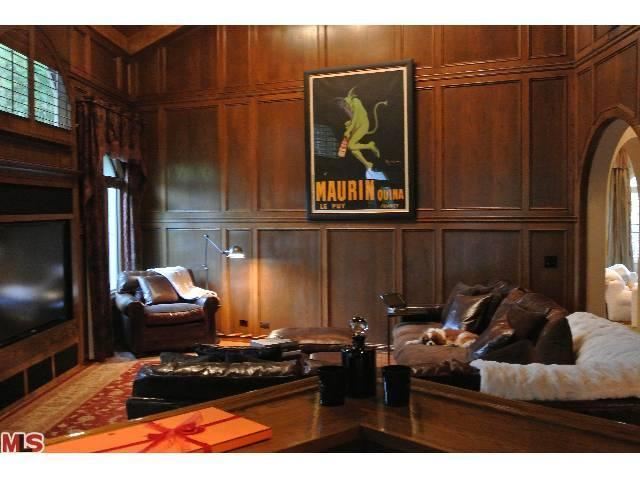 Anna Faris & Chris Pratt Upgrade to Hollywood Hills Home