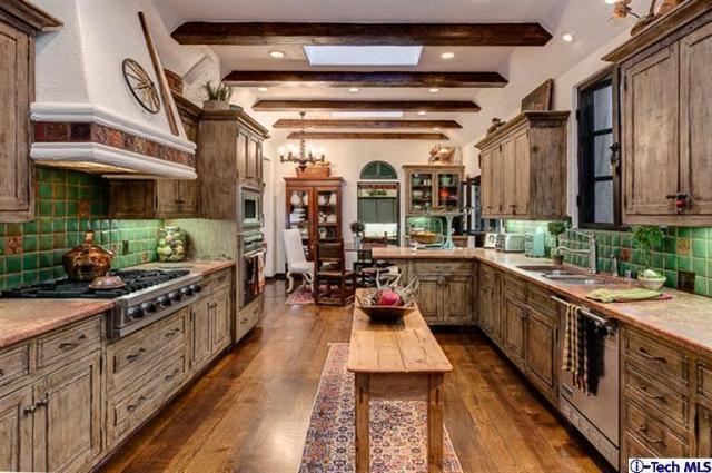 Adam Carolla Buys La Canada Flintridge Home