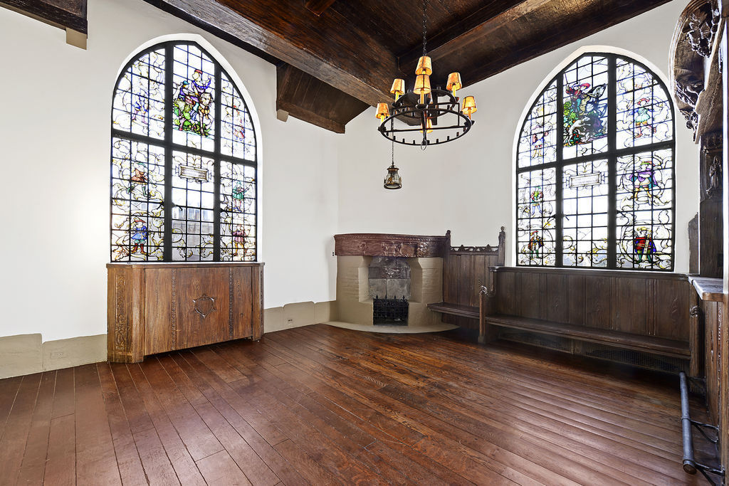 UPDATE Save 18.75M on Two Hearst Penthouses in New York