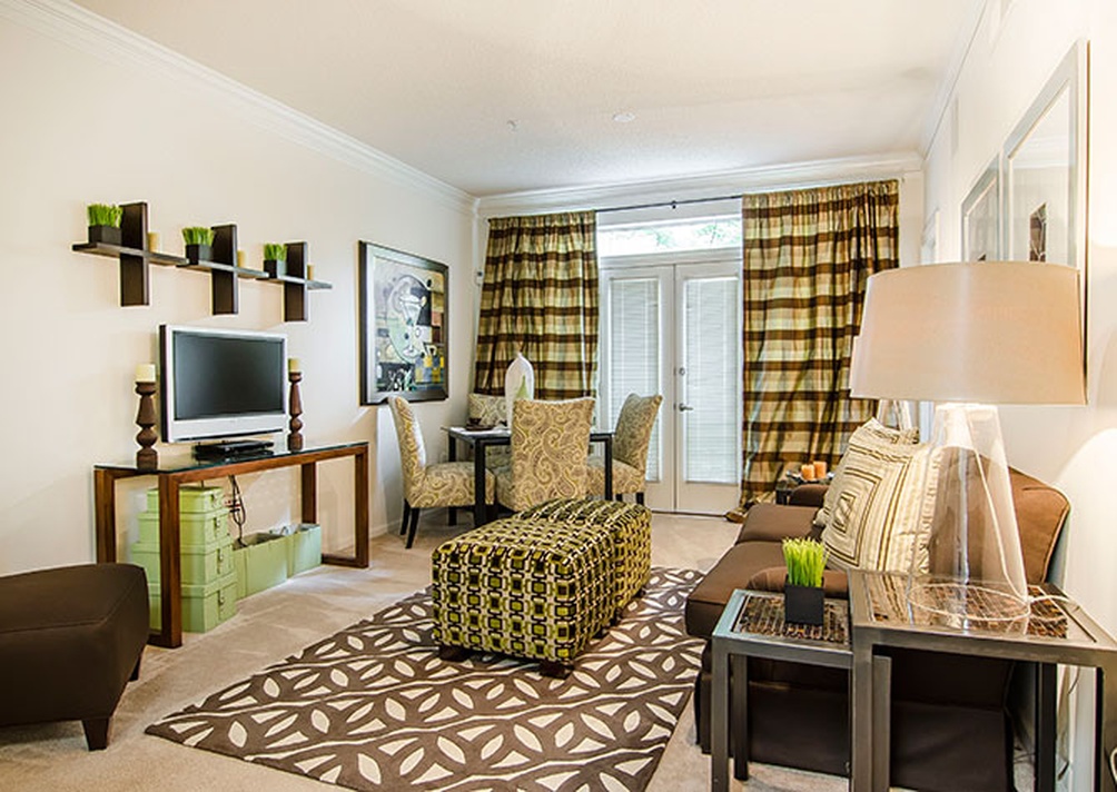 3Bedroom Rentals A Room to Spare